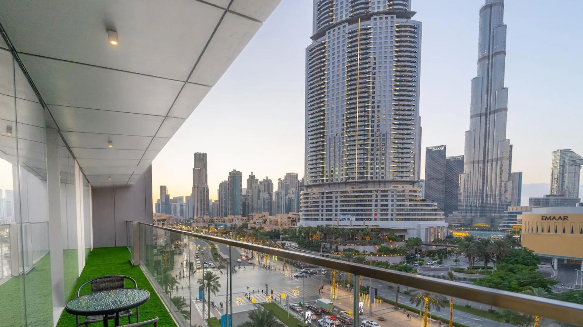 Apartment 1Bed W Direct Dubaimall Access & Burj Khalifa View